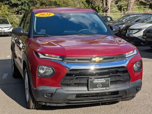 Used 2021 Chevrolet TrailBlazer LS image 3