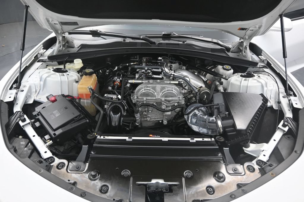 Used 2022 Chevrolet Camaro LS RWD image 11