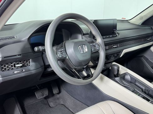 Used 2024 Honda Accord EX image 3