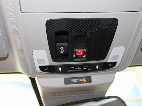 New 2025 Honda Accord SE image 35