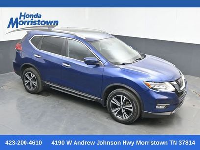 Used 2017 Nissan Rogue SL w/ SL Premium Package