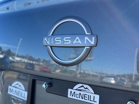 New 2025 Nissan Versa SV w/ Trunk Package FWD image 32