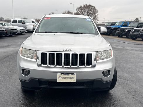 Used 2012 Jeep Grand Cherokee Laredo w/ Laredo E Group image 8