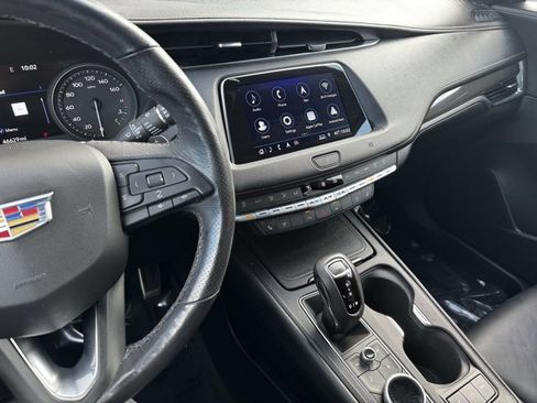 Used 2019 Cadillac XT4 Sport image 21