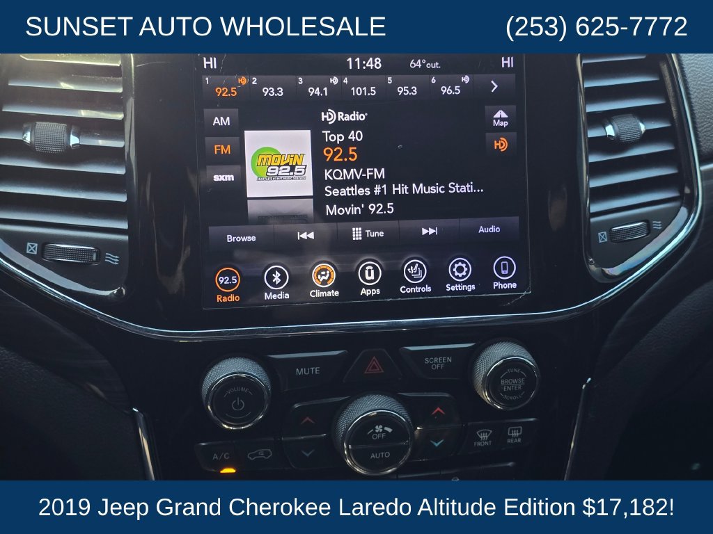 Used 2019 Jeep Grand Cherokee Altitude AWD/4WD image 31