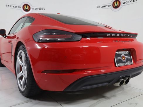 Used 2023 Porsche 718 Cayman S w/ Sport Chrono Package image 32