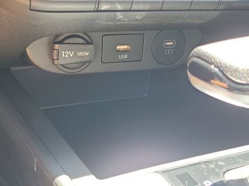 New 2026 Hyundai Elantra Hybrid FWD image 13