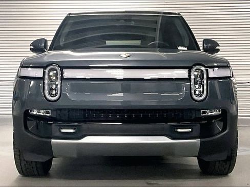 Used 2023 Rivian R1S Adventure AWD/4WD image 2