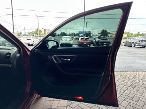 Used 2015 Nissan Altima 3.5 SL FWD image 50