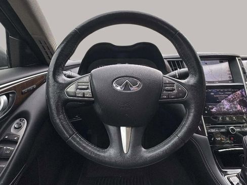 Used 2016 INFINITI Q50 3.0t Premium w/ Driver Assistance Package image 12