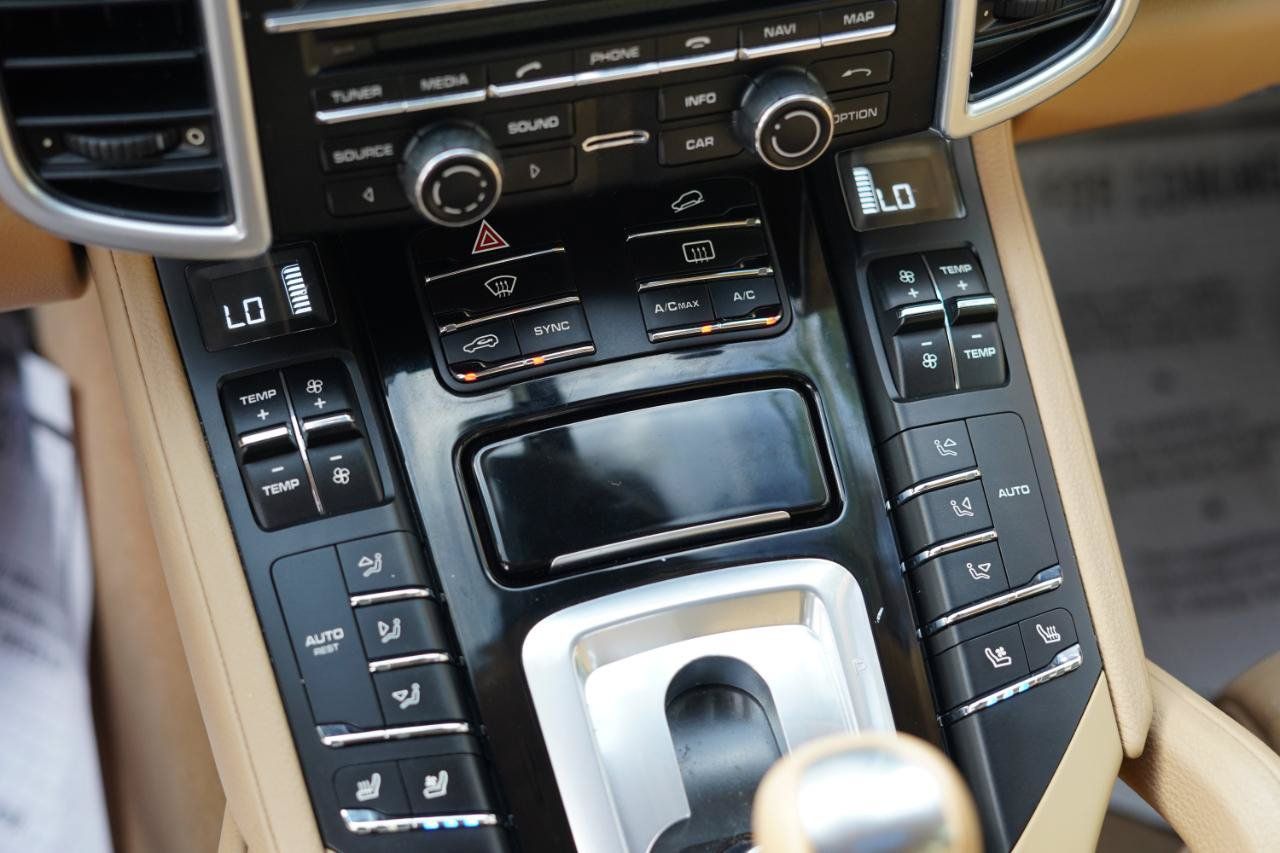 Used 2014 Porsche Cayenne AWD/4WD image 13