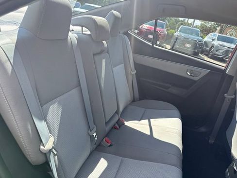 Used 2016 Toyota Corolla LE FWD image 38