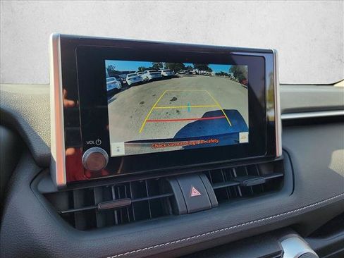 Used 2024 Toyota RAV4 XLE w/ Convenience Package FWD image 20