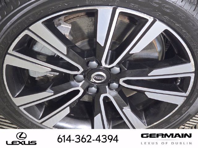 Used 2020 Volvo V60 T5 Cross Country AWD/4WD image 13