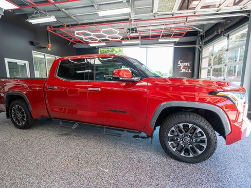 Used 2023 Toyota Tundra Limited AWD/4WD image 5