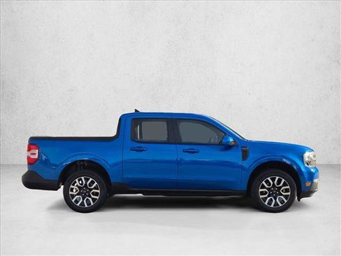 Certified 2022 Ford Maverick Lariat w/ Lariat Luxury Package image 4