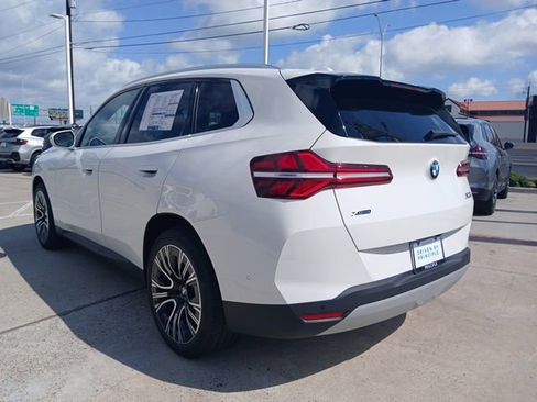 New 2025 BMW X3 xDrive30i w/ Premium Package AWD/4WD image 7