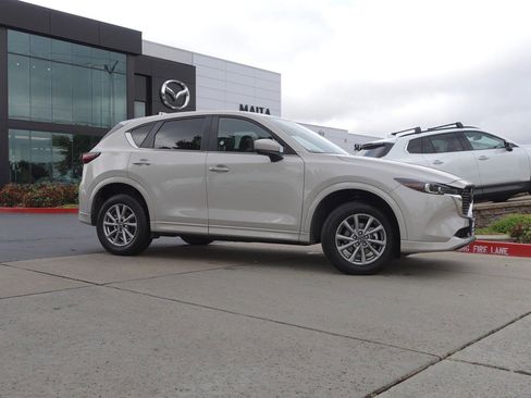 Certified 2025 MAZDA CX-5 AWD 2.5 S w/ Preferred Package image 5