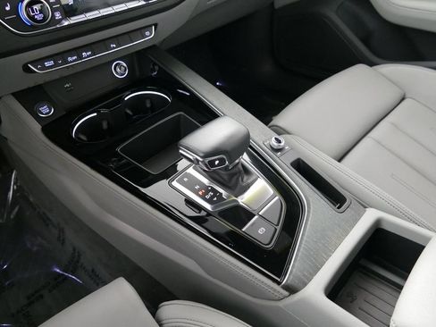 Used 2020 Audi A4 2.0T Premium Plus w/ Premium Plus Package AWD/4WD image 22
