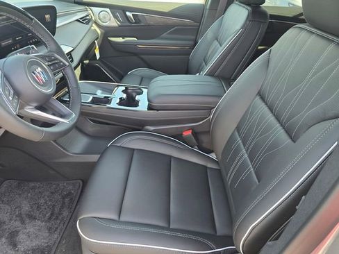 New 2026 Buick Enclave Avenir FWD image 18