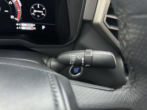Used 2024 Toyota Tundra Limited AWD/4WD image 28