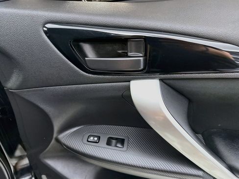 Used 2022 Mitsubishi Eclipse Cross ES FWD image 30