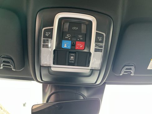 New 2026 RAM 2500 Laramie w/ Night Edition AWD/4WD image 19
