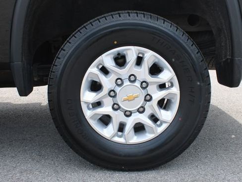Used 2022 Chevrolet Silverado 2500 LT w/ Convenience Package AWD/4WD image 34