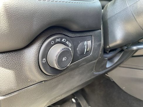 Used 2022 Dodge Durango GT AWD/4WD image 23