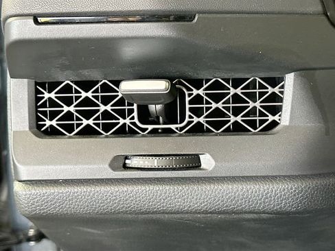 Used 2023 Honda Accord EX image 11