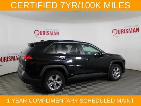 Used 2025 Toyota RAV4 XLE AWD/4WD image 9