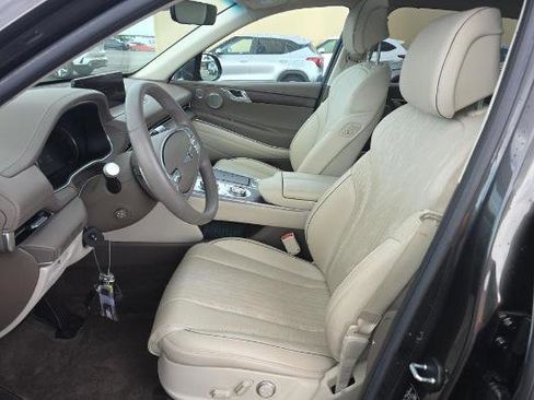 Used 2024 Genesis GV80 2.5T w/ Advanced Package AWD/4WD image 9