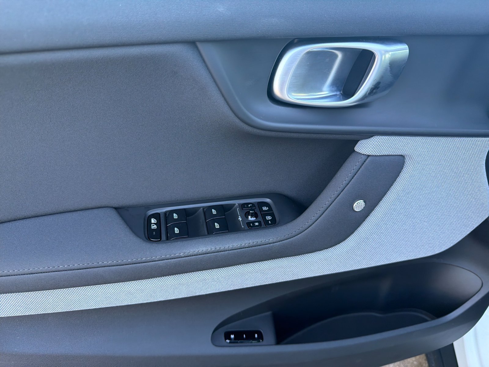 Used 2024 Polestar Polestar 2 AWD/4WD image 11