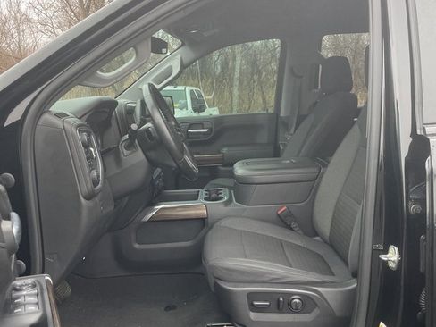 Used 2021 Chevrolet Silverado 1500 RST image 16