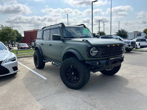 Used 2023 Ford Bronco Badlands AWD/4WD image 1