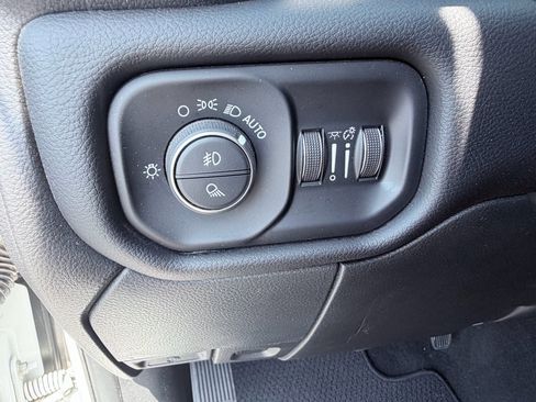 Used 2024 RAM 2500 Laramie w/ Safety Group AWD/4WD image 13