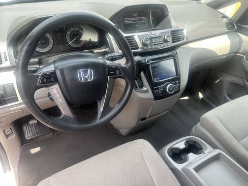 Used 2014 Honda Odyssey EX image 13