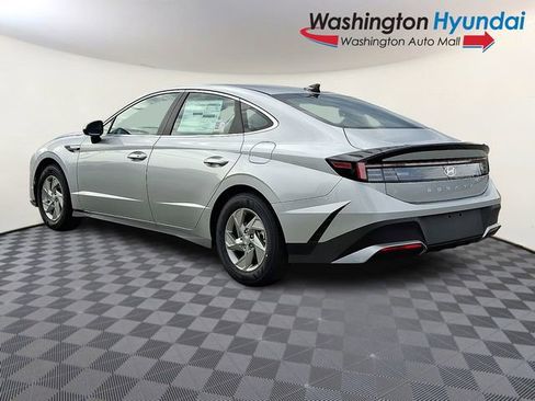 New 2026 Hyundai Sonata SE FWD image 4