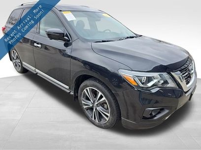 Used 2020 Nissan Pathfinder Platinum w/ Cargo Package