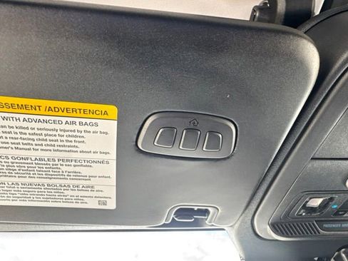 Used 2025 Ford Bronco Raptor AWD/4WD image 14