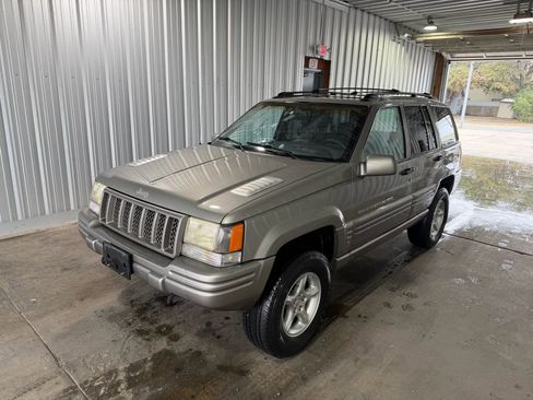 Used 1998 Jeep Grand Cherokee Limited image 1