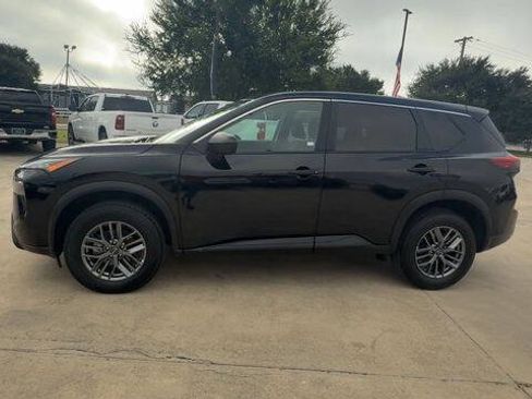 Used 2024 Nissan Rogue S AWD/4WD image 5