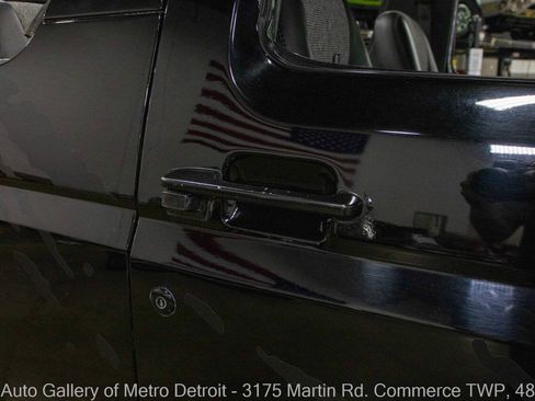Used 1989 Ford Bronco AWD/4WD image 35