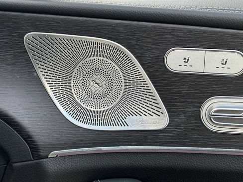New 2025 Mercedes-Benz GLS 580 4MATIC image 5