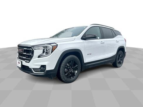 Certified 2022 GMC Terrain AT4 image 1