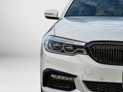 Used 2018 BMW 540i xDrive w/ M Sport Package image 58