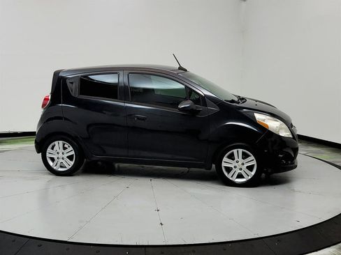 Used 2013 Chevrolet Spark LT image 4