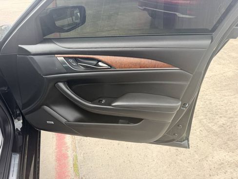 Used 2019 Cadillac CTS Luxury RWD image 24