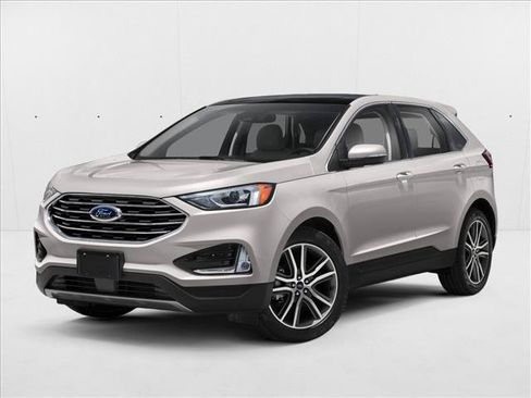 Used 2019 Ford Edge Titanium w/ Cold Weather Package AWD/4WD image 1