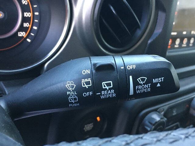 Used 2022 Jeep Wrangler Unlimited Sport AWD/4WD image 23